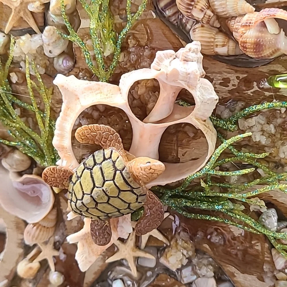 RESIN DECOR - Picture 2 of 7